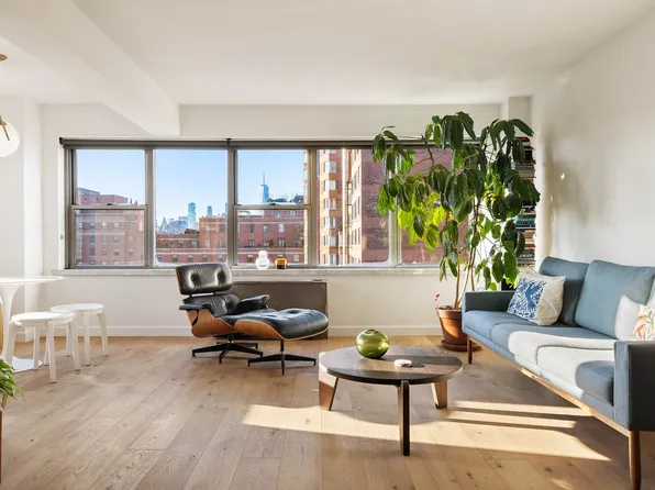 175 West 13th Street image 1 of 11