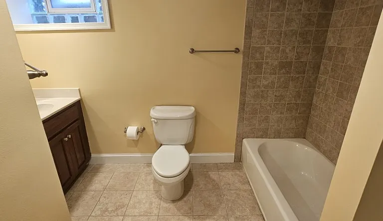 Full bathroom