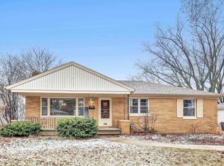 307 Bryan St, Green Bay, WI 54301