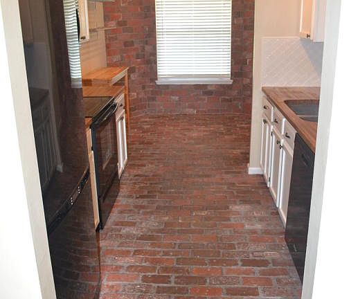 4th image of 1937 Burgess Hill Cir E