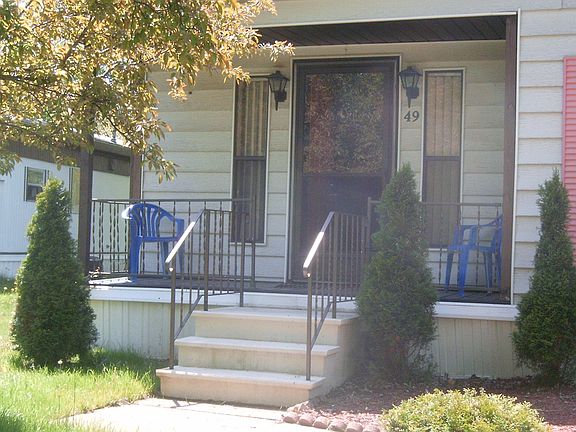 2nd image of 49 S Whispering Ln