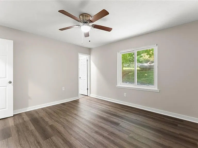 2050 Shaffer Rd — Photo 14