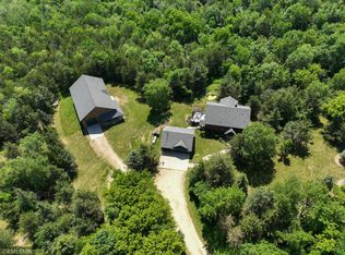 10830 280th St E, Cannon Falls, MN 55009