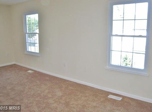 5th image of 3640 McDowell Ct