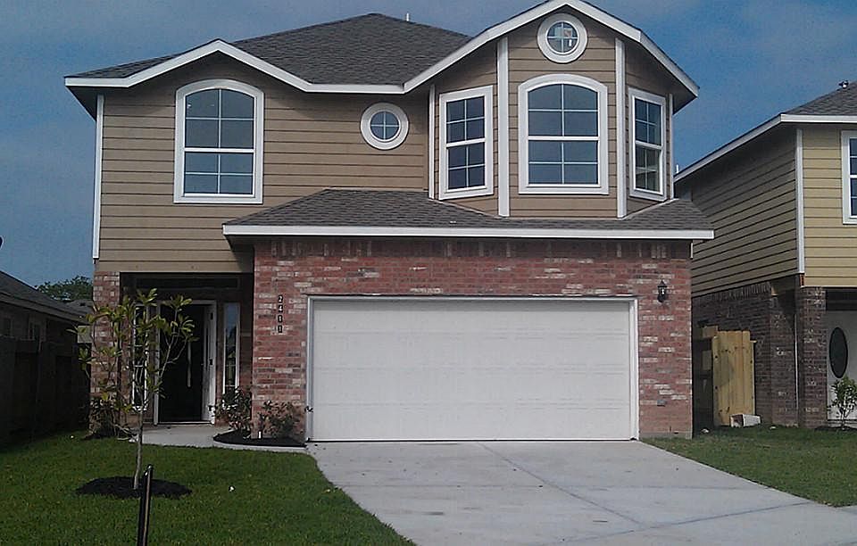 1st image of 2411 Padgett Ct