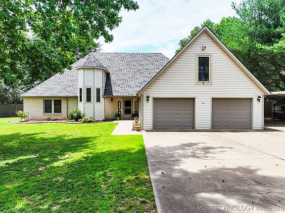 2nd image of 1508 3rd Ave