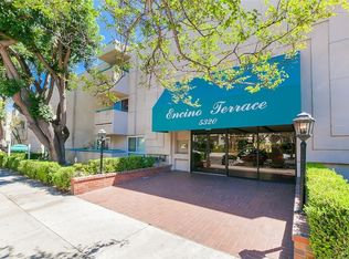 5320 Zelzah Ave APT 103, Encino, CA 91316