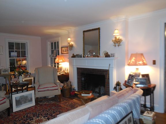 4th image of 85 Greenacres Ave