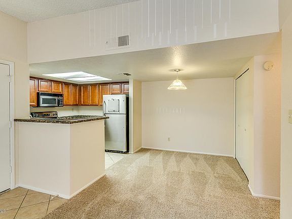4th image of 5757 W Eugie Ave Unit 2024