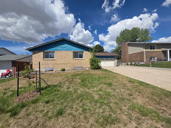 5014 Hickory Pl, Cheyenne, WY 82009