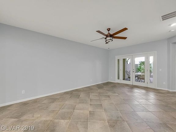 4th image of 8925 Briar Bay Dr