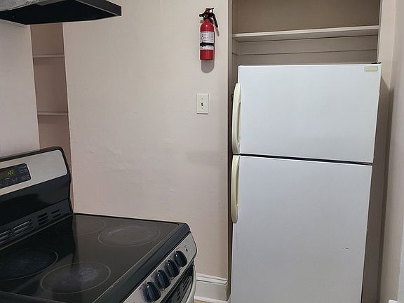 5th image of 119 E Mount Airy Ave APT 4