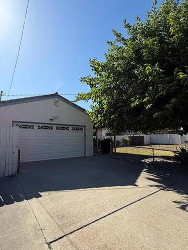 806 Nightingale St Photo 1