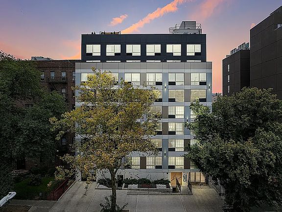4th image of 88 Linden Blvd #5F