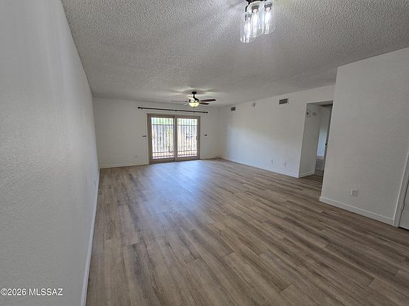 4th image of 8919 E Calle Norlo
