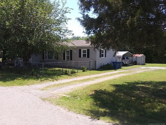 2nd image of 629 S 9th St