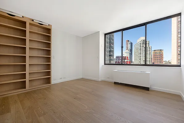 Rented by Compass | media 19