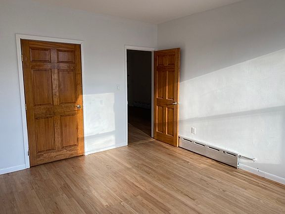 5th image of 349 Knickerbocker Ave #3L