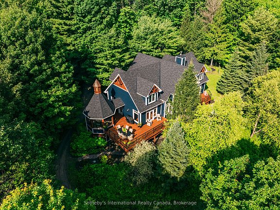3rd image of 743 Skyhills Rd