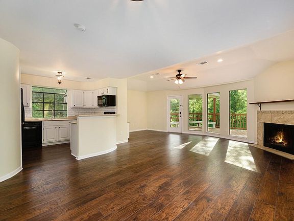2nd image of 18115 Bambriar Dr