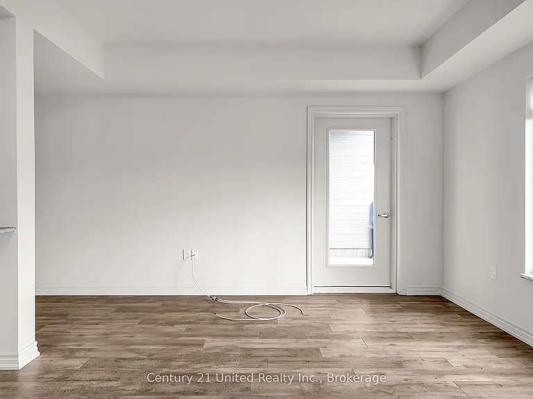 82 Munroe St #106 — Photo 23