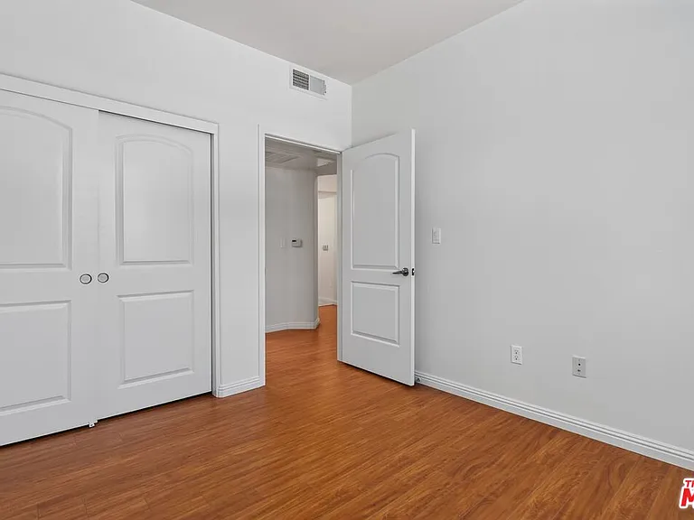360 Avenue 26 #107 — Photo 41