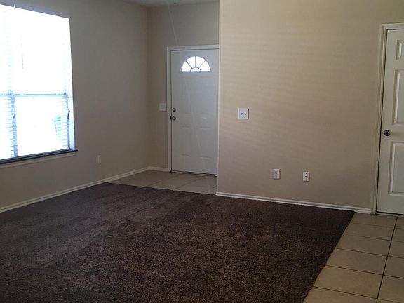 3rd image of 11212 NW 6th Ter