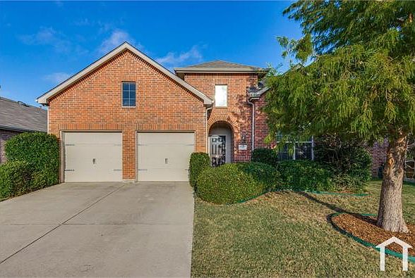 1st image of 520 Hummingbird Dr