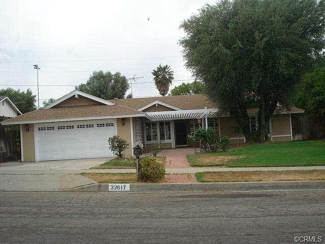 1st image of 22617 De Soto St