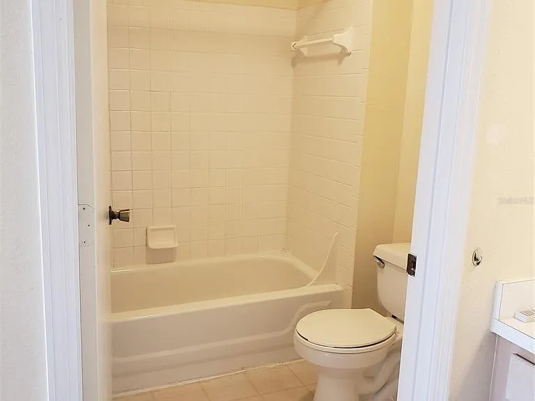 7280 Westpointe Blvd #831 — Photo 28