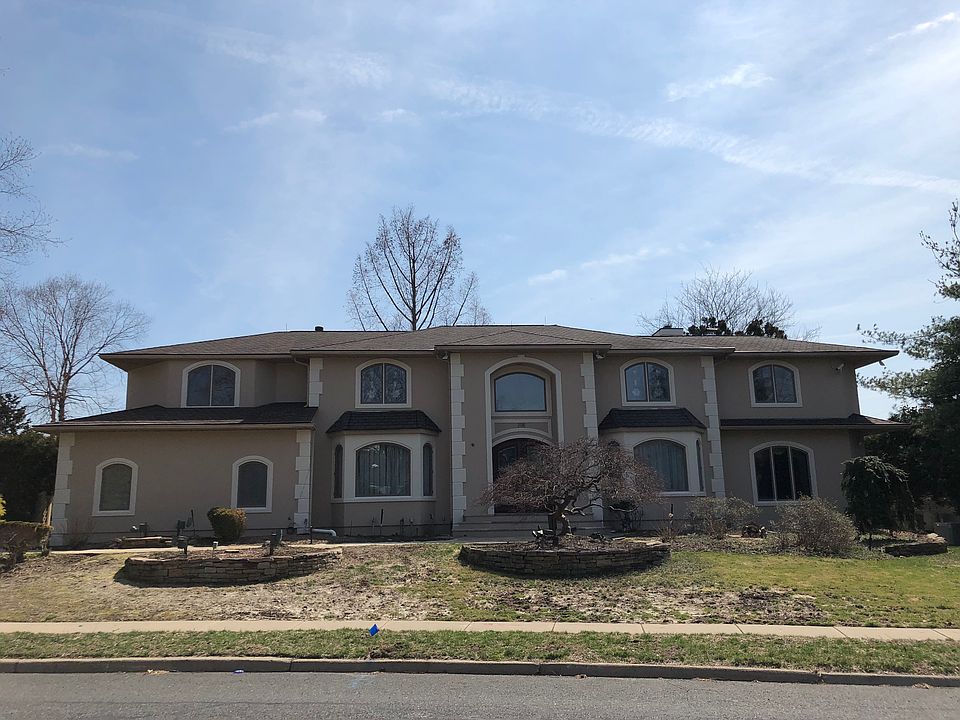 1st image of 296 Spring Valley Rd