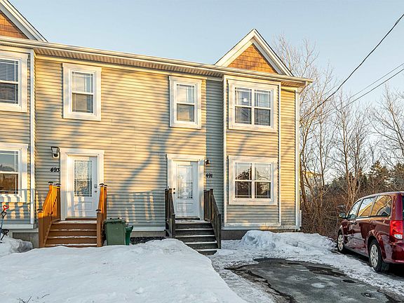 2nd image of 491 Cow Bay Rd