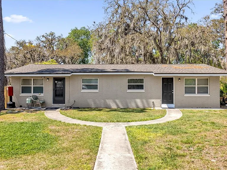 284 Short St — Photo 1