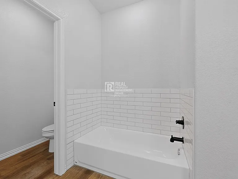 2000 Skylark Dr — Photo 31