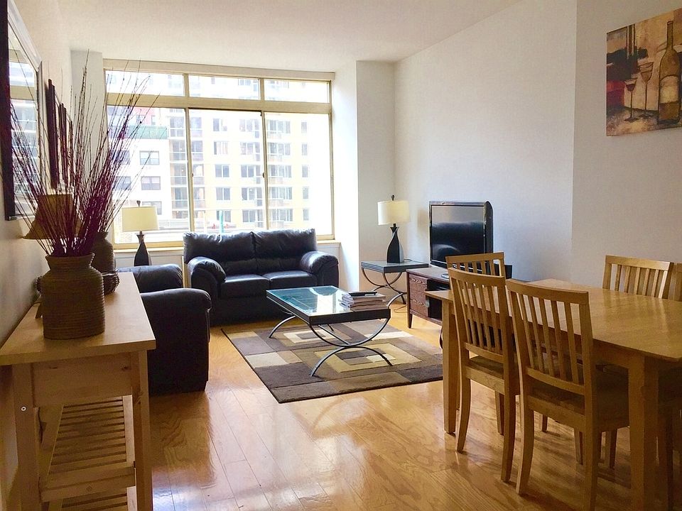 1st image of 232-236 E 47th St #8F