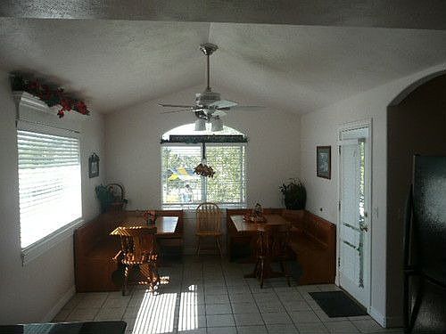 4th image of 147 Crystal Bay Dr
