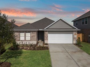 1915 Stargazer Ln, Angleton, TX 77515