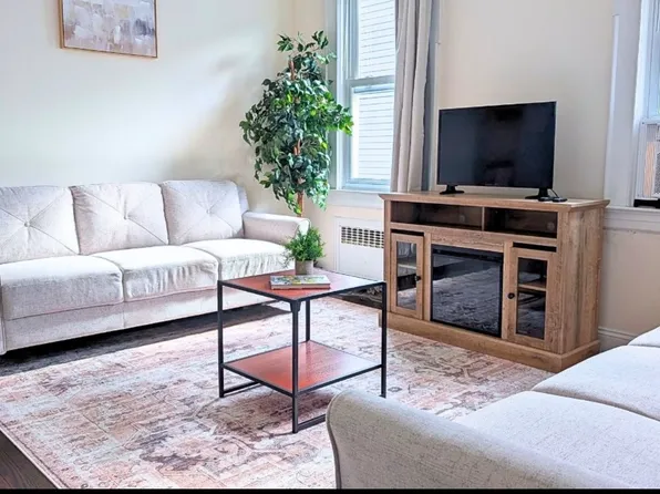 108 Gotthart St #2, Newark, NJ 07105