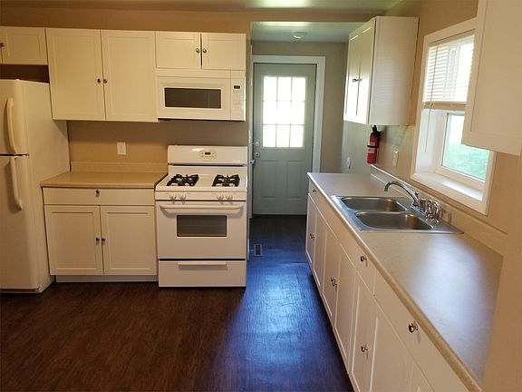 2nd image of 11147 Northland Dr