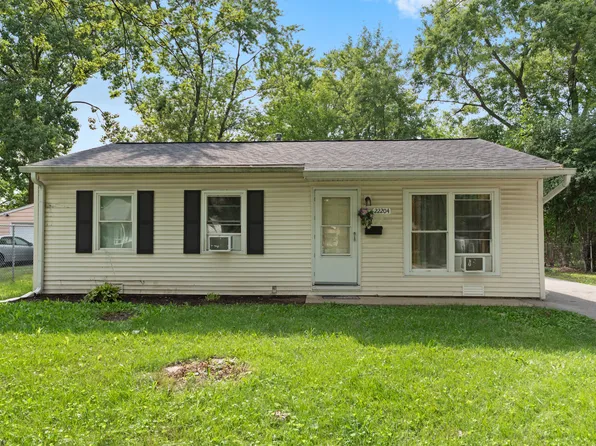 22204 Kostner Ave, Richton Park, IL 60471