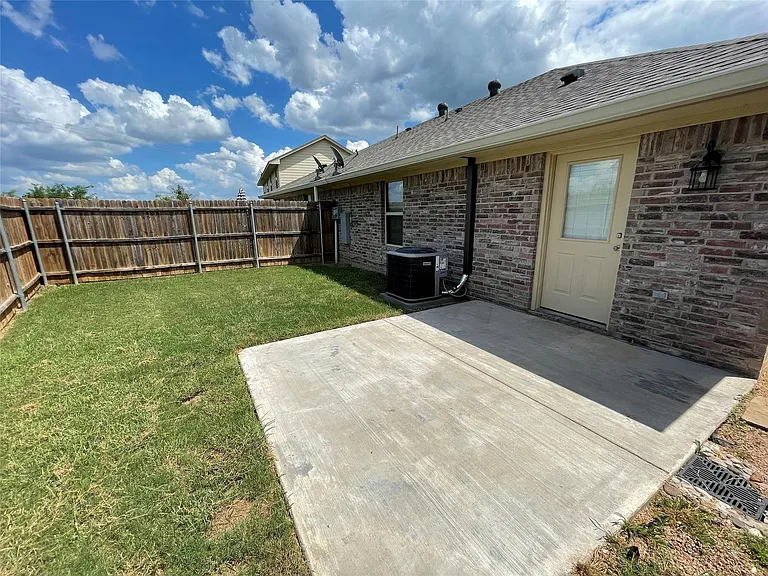 3132 Weave Ct #3133 — Photo 12