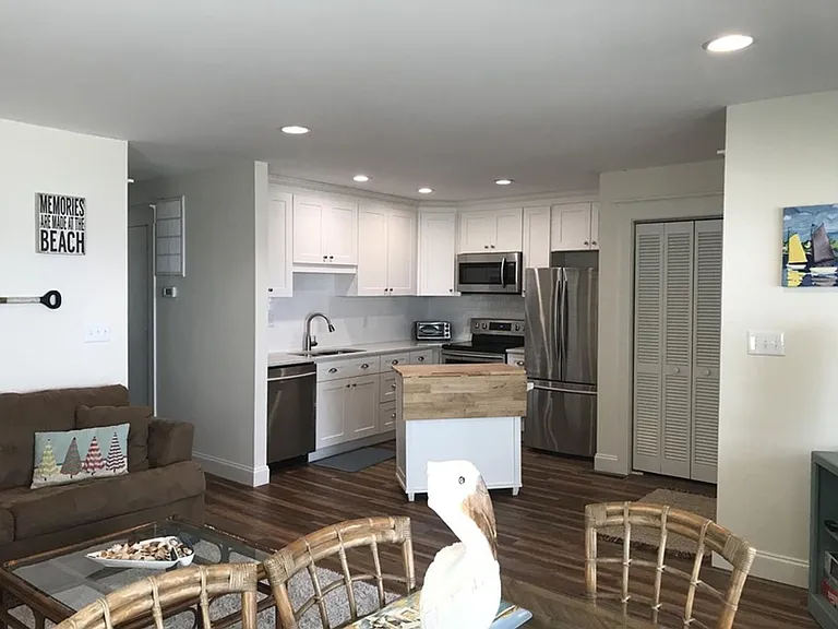705 Carolina Beach Ave S #D3 — Photo 6