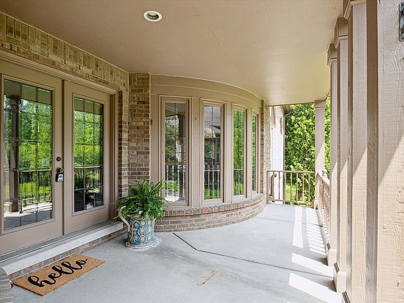 3rd image of 13720 Eaton Dr