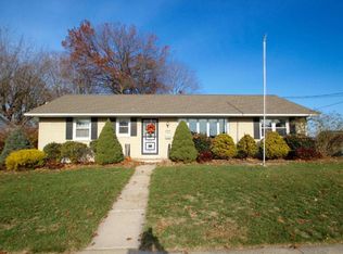 597 E Hummelstown St, Elizabethtown, PA 17022