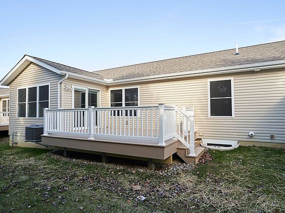 2nd image of 5048 Catawba Place Ln
