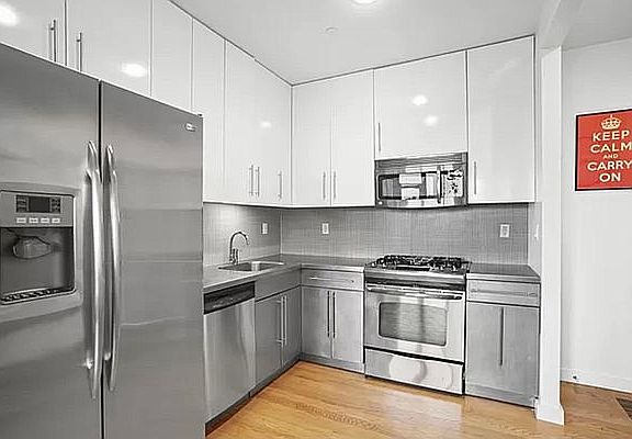 3rd image of 38 Delancey St #10A