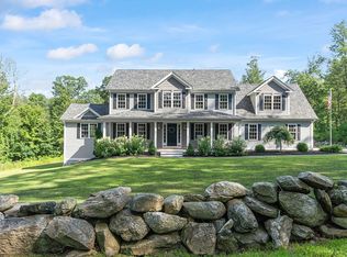 11 Grow Ln, Princeton, MA 01541