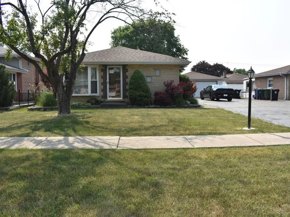 8128 Odell Ave, Bridgeview, IL 60455