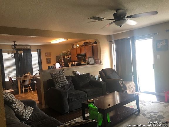 3rd image of 8027 Willow Country