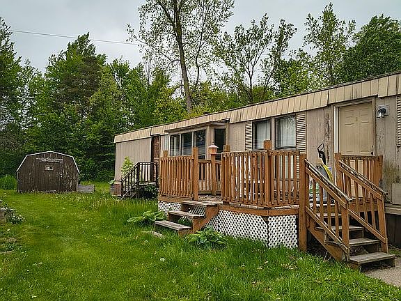 2nd image of 59 W Iris St